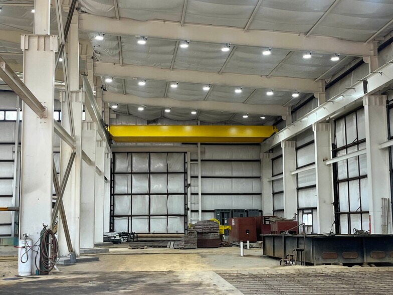 More Photos Of 5205 Cleveland Massillon Rd, Norton Manufacturing For Lease