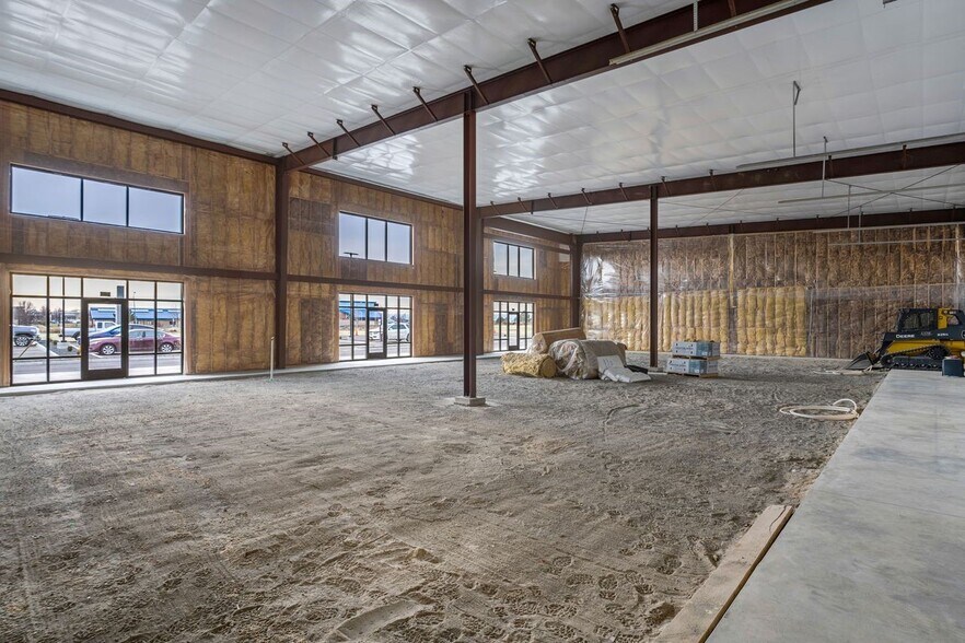 More Photos Of 3130 Varney Ln, Pasco Flex For Lease