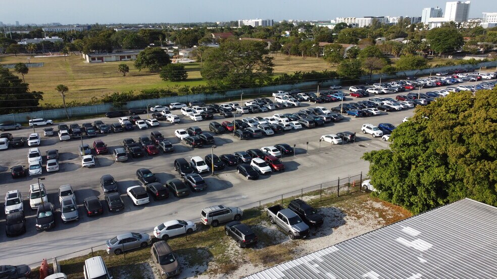 More Photos Of 901-1001 Old Griffin Rd, Dania Beach Land For Lease