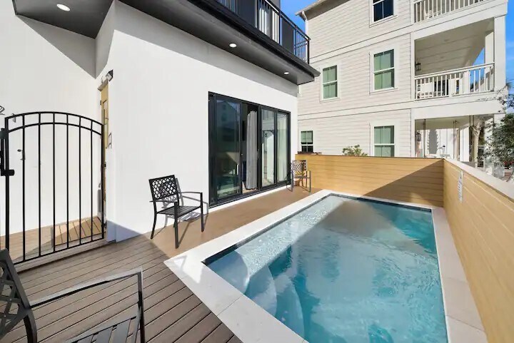 More Photos Of 21 Tidewater Ct, Panama City Beach Office Residential For Sale