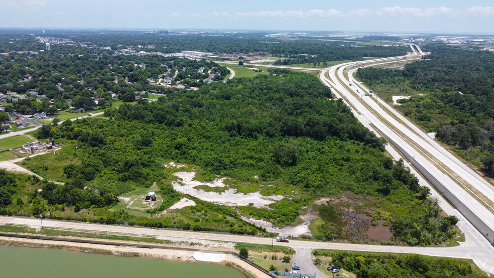 Primary Photo Of SH 146 Business @ S Main, Baytown Land For Sale