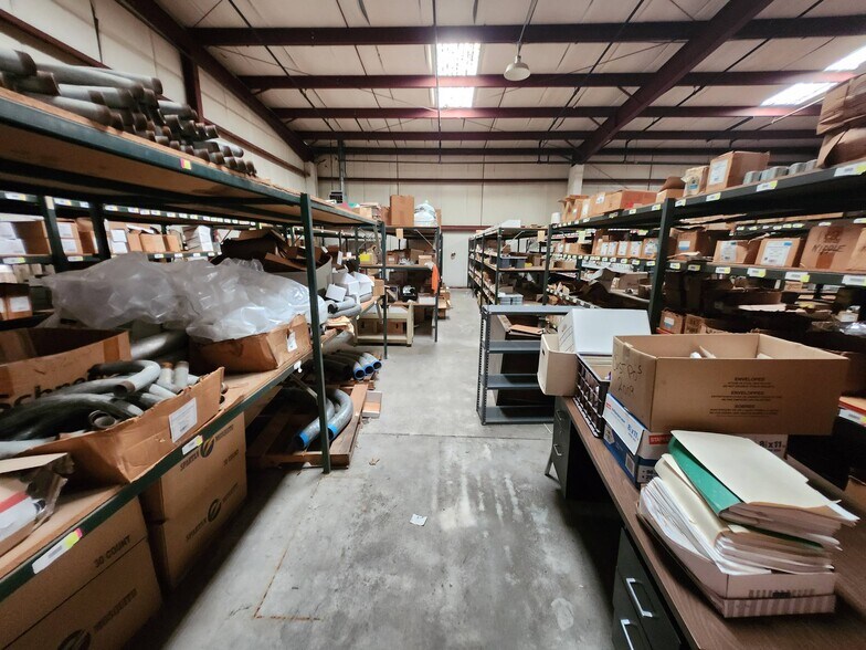 More Photos Of 3001-3227 N Midland Dr, Pine Bluff Industrial For Sale