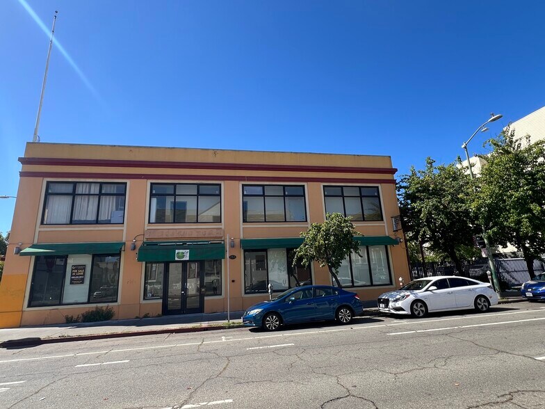 More Photos Of 251-273 9th St, Oakland Restaurant For Sale