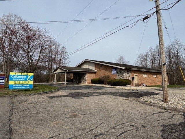 More Photos Of 7085 E Dr N, Battle Creek Office For Lease