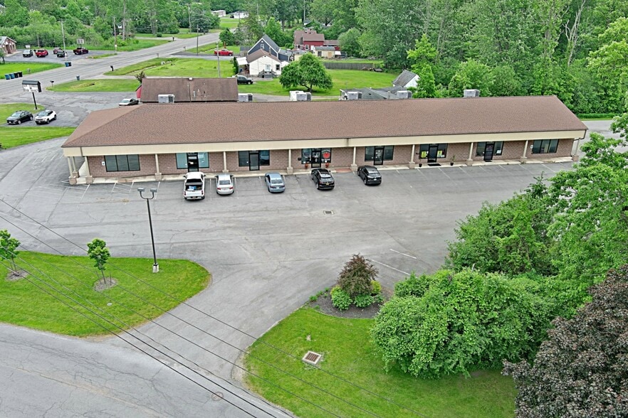 More Photos Of 7711 Porter Rd, Niagara Falls Medical For Lease