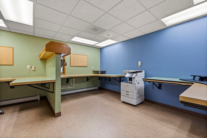 More Photos Of 617 N Timberline Rd, Fort Collins Warehouse For Sale