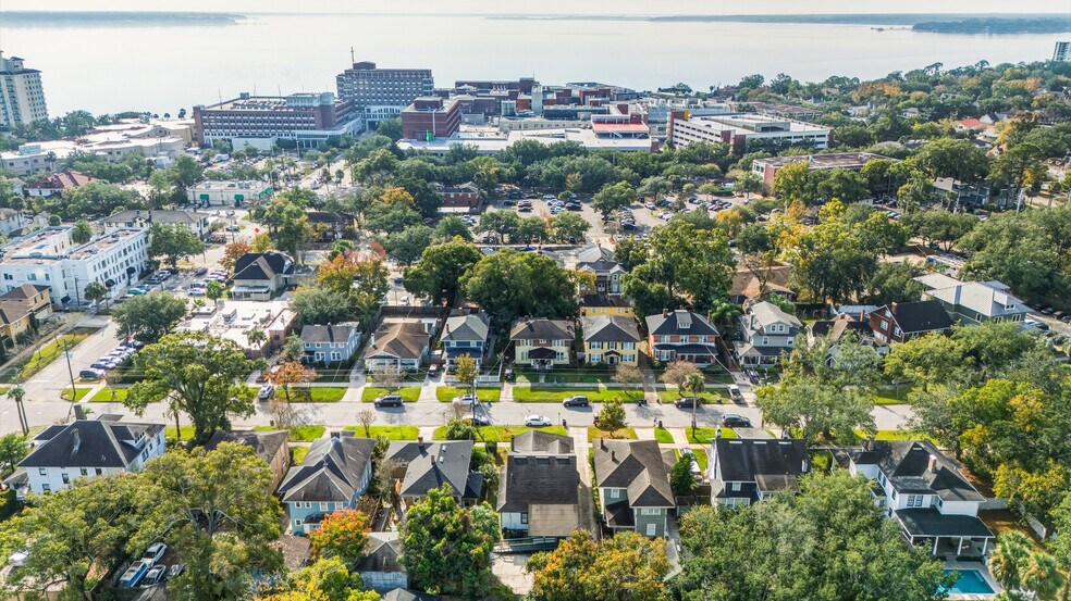 More Photos Of 2585 Herschel St, Jacksonville Office For Sale