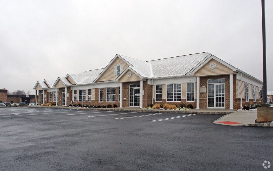 More Photos Of 250 Old New Brunswick Rd, Piscataway Unknown For Lease
