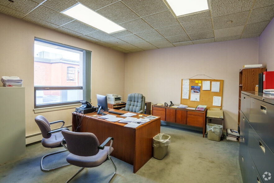 More Photos Of 60 Fremont St, Worcester Warehouse For Lease