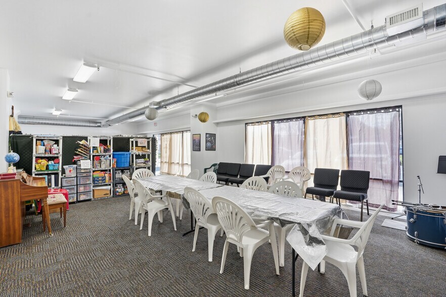 More Photos Of 203-205 W Central Ave, Lompoc Office For Sale