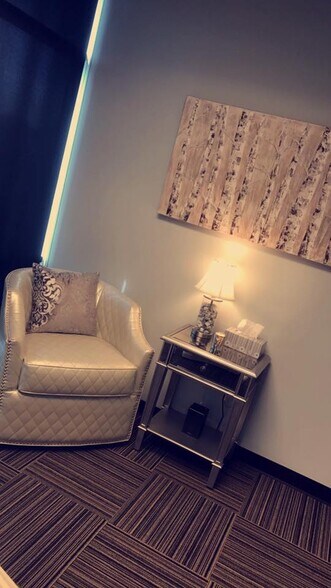 More Photos Of 535 Wellington Way, Lexington Medical For Sale
