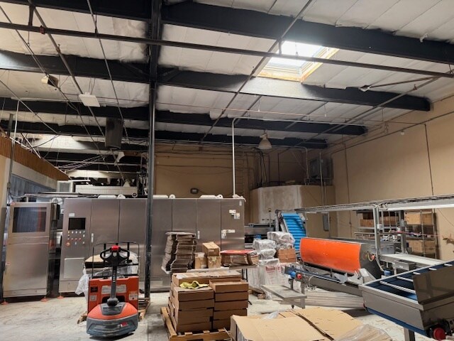 More Photos Of 86665 Avenue 54, Coachella Warehouse For Sale