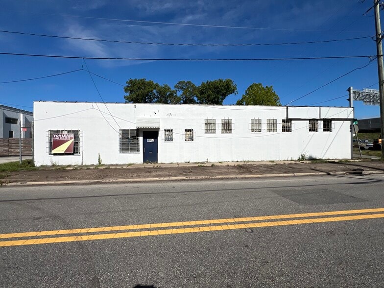 Primary Photo Of 562 King St, Jacksonville Warehouse For Lease