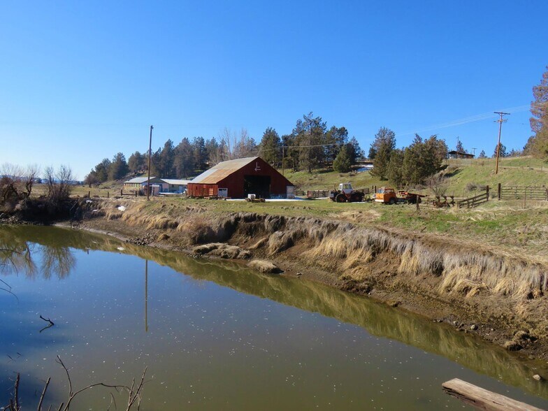 More Photos Of 295 Co Rd 149, Lookout Land For Sale