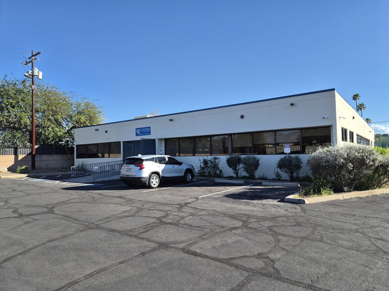 More Photos Of 3655 E 2nd St, Tucson Office For Sale
