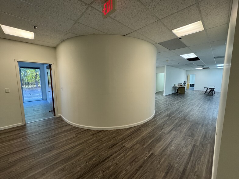 More Photos Of 110 Pomponio Ave, South Plainfield Manufacturing For Sale