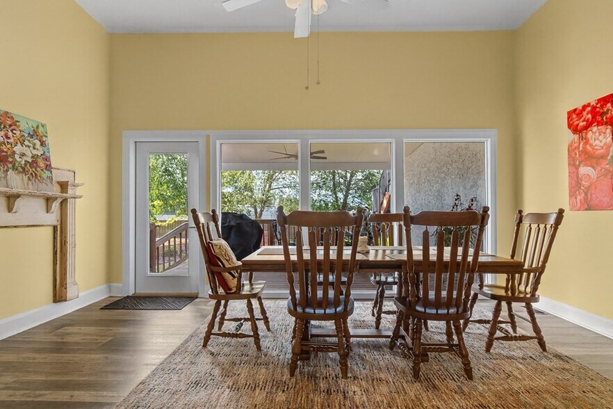 More Photos Of 235 Cedric St, Leesburg Office Residential For Sale