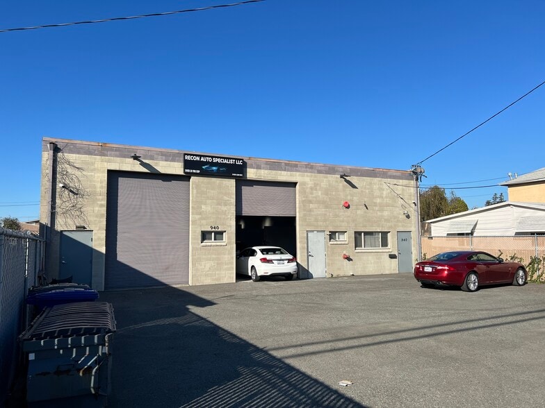 Primary Photo Of 940 Williams St, San Leandro Manufacturing For Sale