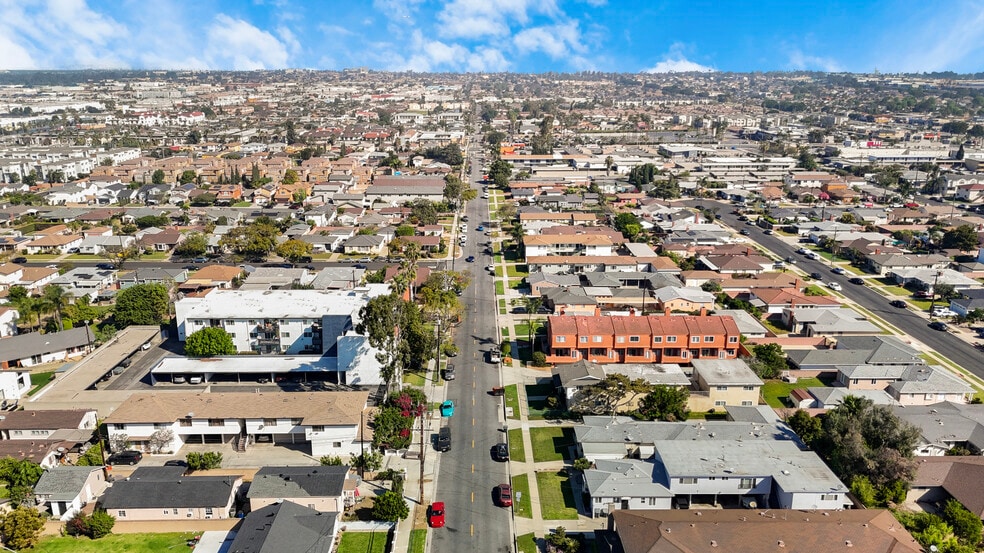 More Photos Of 14724 S Budlong Ave, Gardena Multifamily For Sale