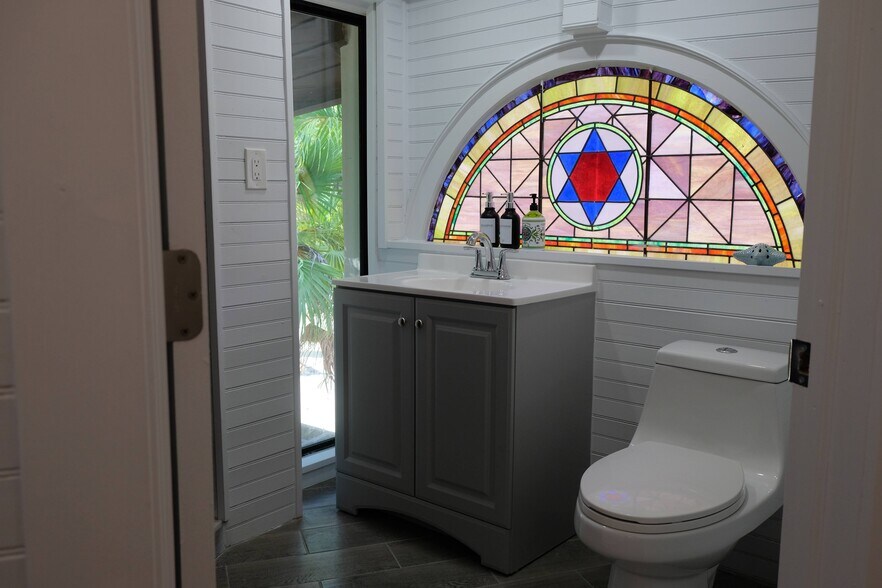 More Photos Of , Big Pine Key Unknown For Sale