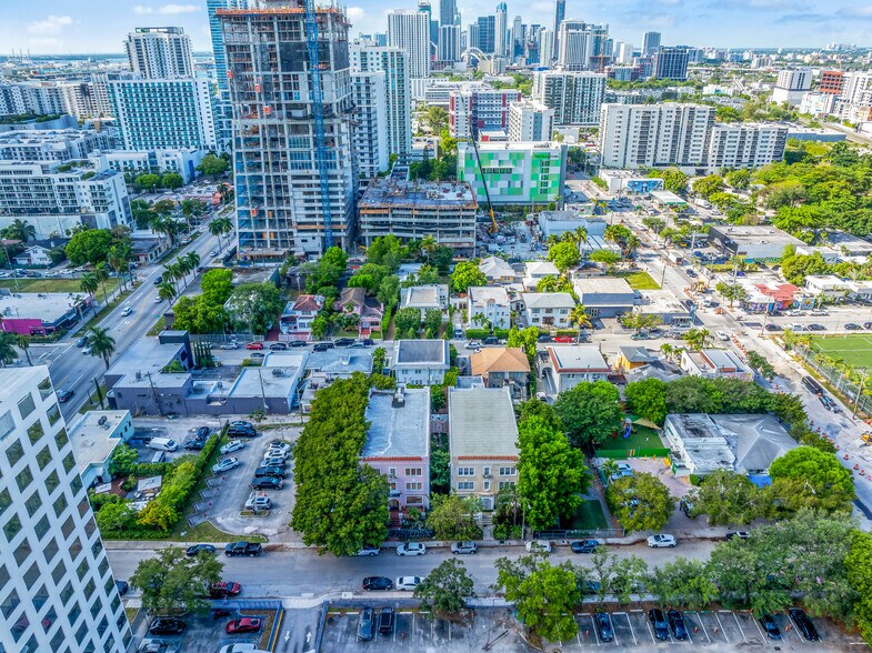 More Photos Of 236 NE 28th St, Miami Apartments For Sale