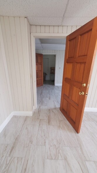 More Photos Of 330-332 W 9th St, Hialeah Storefront Retail Office For Lease