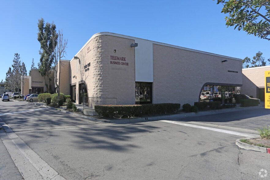 More Photos Of 4601 Telephone Rd, Ventura Office For Lease
