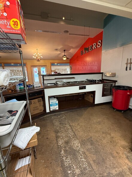 More Photos Of 18653 FM 1431, Jonestown Restaurant For Lease