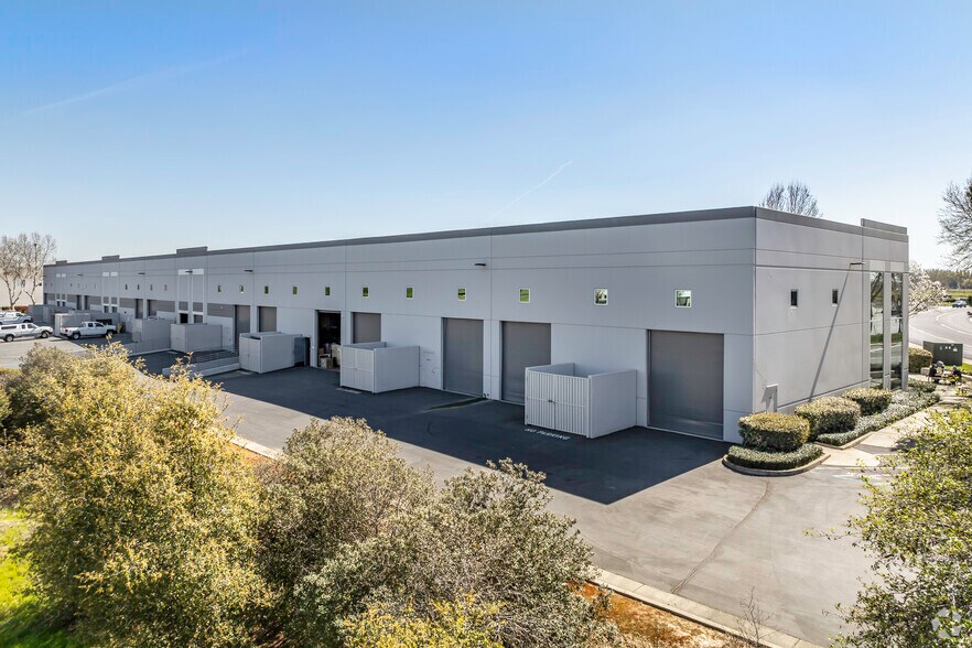 More Photos Of 233 Technology Way, Rocklin Light Distribution For Lease