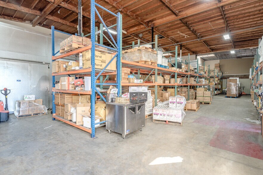 More Photos Of 13101 Brookhurst St, Garden Grove Warehouse For Sale