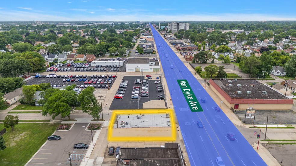 More Photos Of 24055 Van Dyke Ave, Center Line Freestanding For Sale