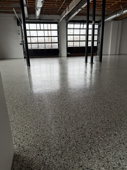 More Photos Of 125 E State St, Cherry Valley Restaurant For Lease