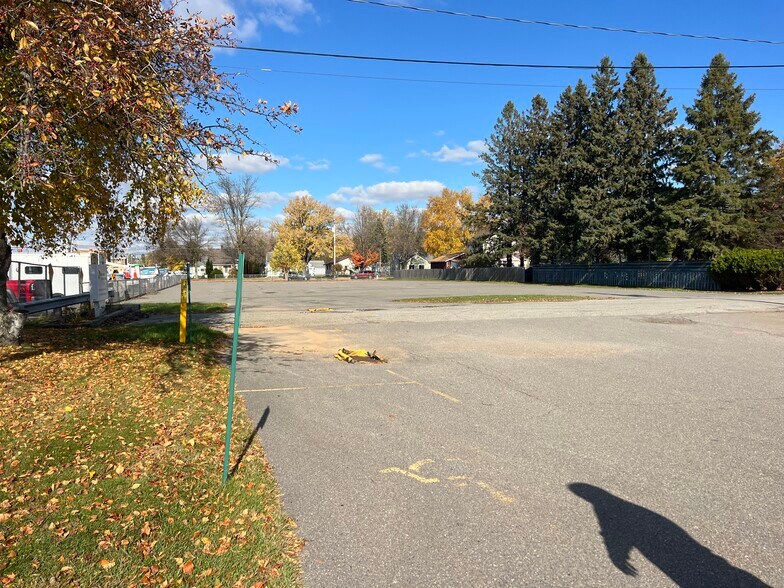 More Photos Of 930 Single Ave, Wausau Manufacturing For Lease