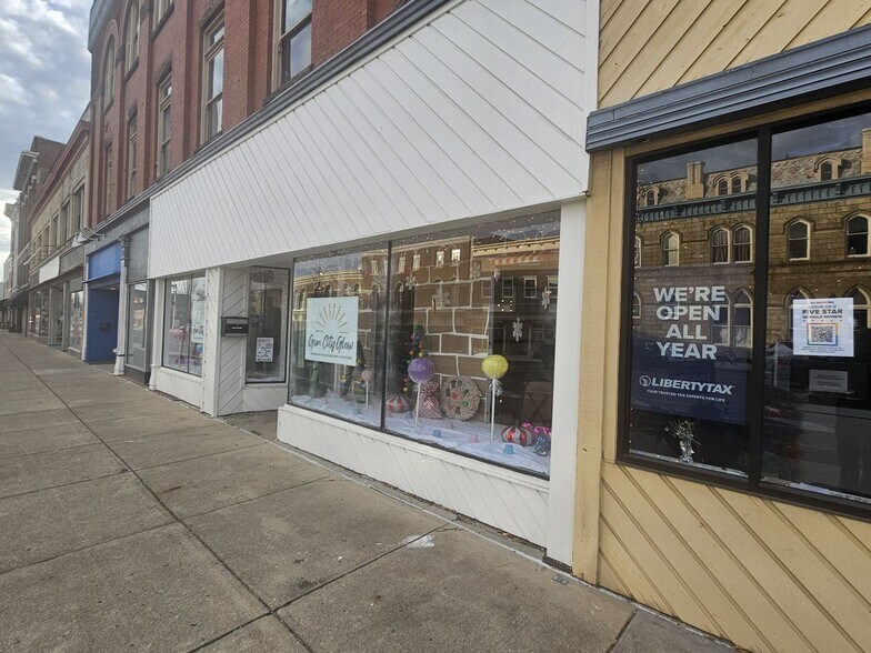 More Photos Of 10-29 W Main St, Xenia Storefront Retail Office For Sale