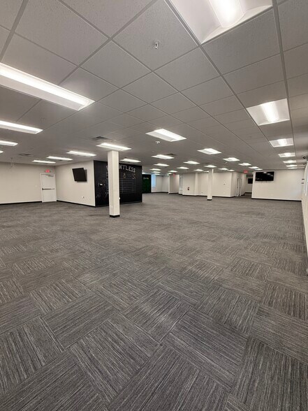 More Photos Of 11541 Trinity Blvd, Trinity Office For Lease