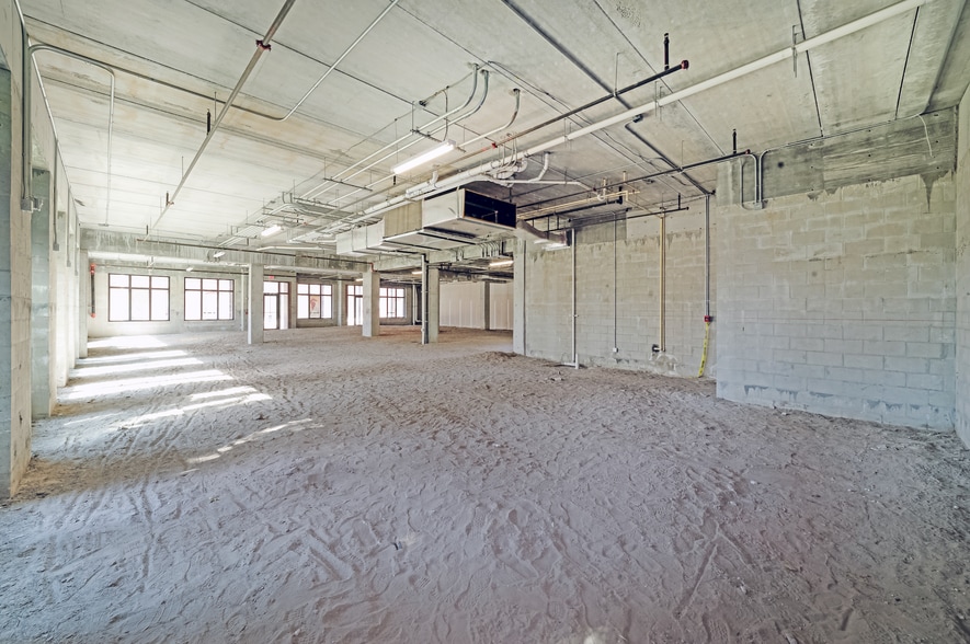 More Photos Of 1311 E 8th Ave, Tampa Apartments For Lease