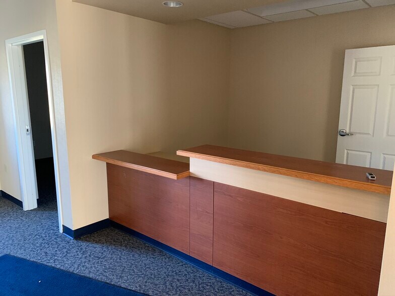More Photos Of 208 Kevin Ln, Brodheadsville Medical For Lease