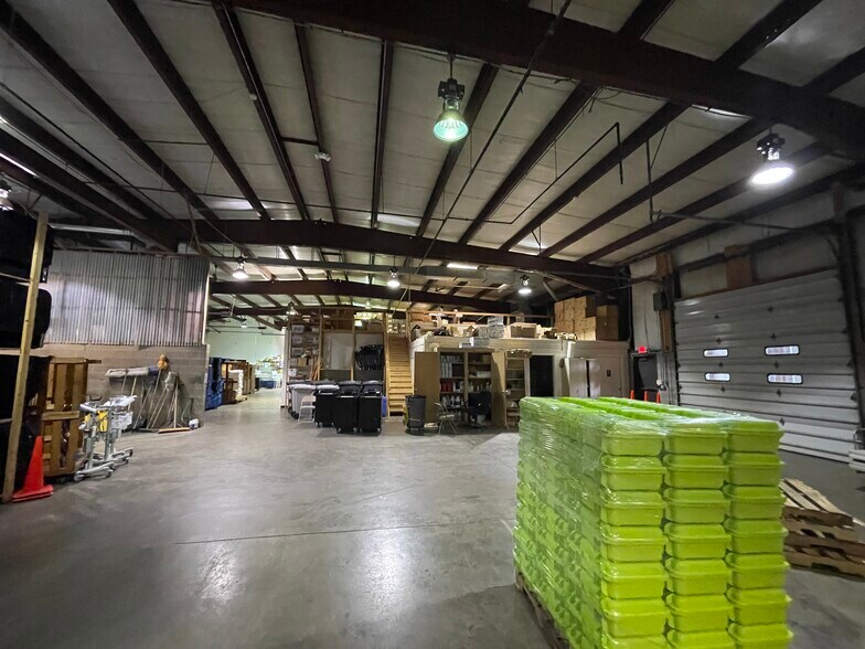 More Photos Of 2595 Brighton Henrietta Town L Rd, Rochester Light Distribution For Lease