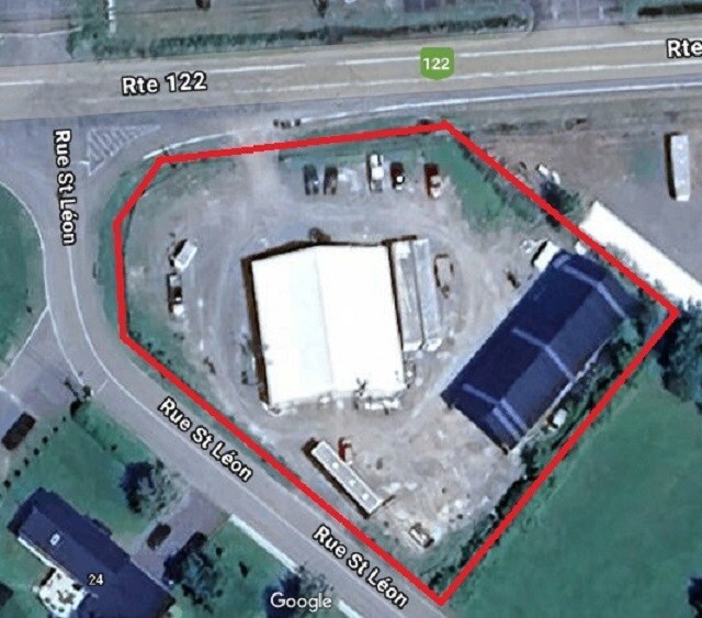More Photos Of 30 Rte 122, Sainte-clotilde-de-horton Industrial For Sale