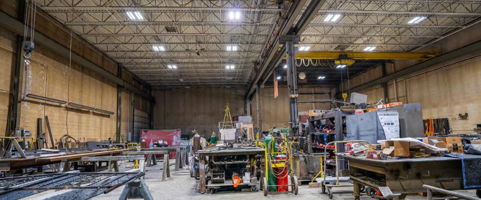 More Photos Of 6 Draper St, Woburn Warehouse For Sale