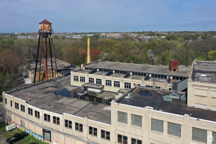 More Photos Of 300 E Godfrey Ave, Philadelphia Warehouse For Lease