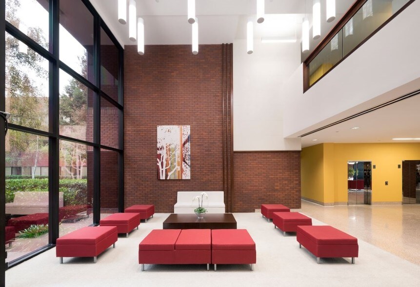 More Photos Of 39899 Balentine Dr, Newark Office For Lease