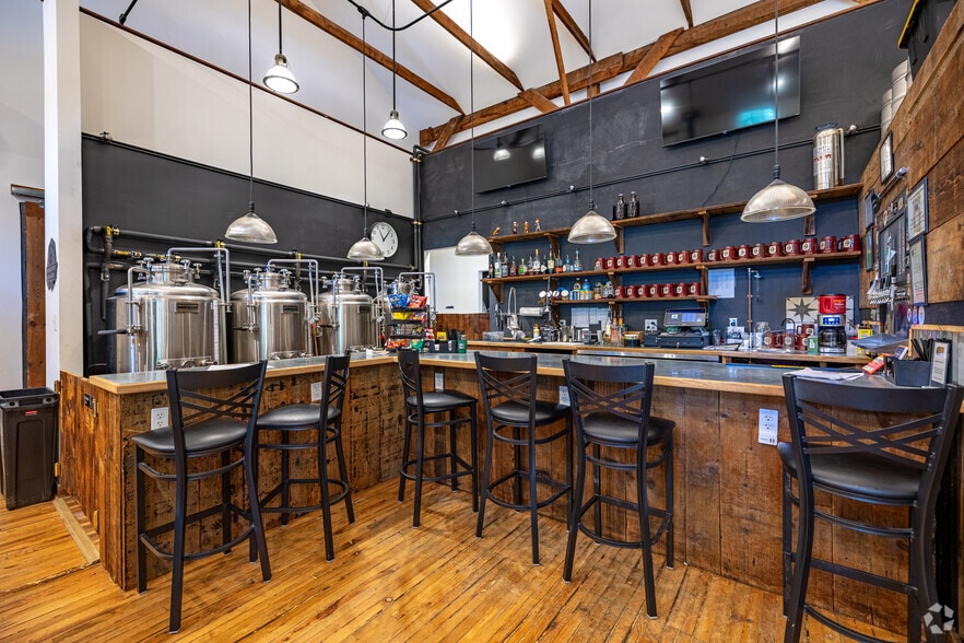 More Photos Of 870 High St, Chestertown Unknown For Sale