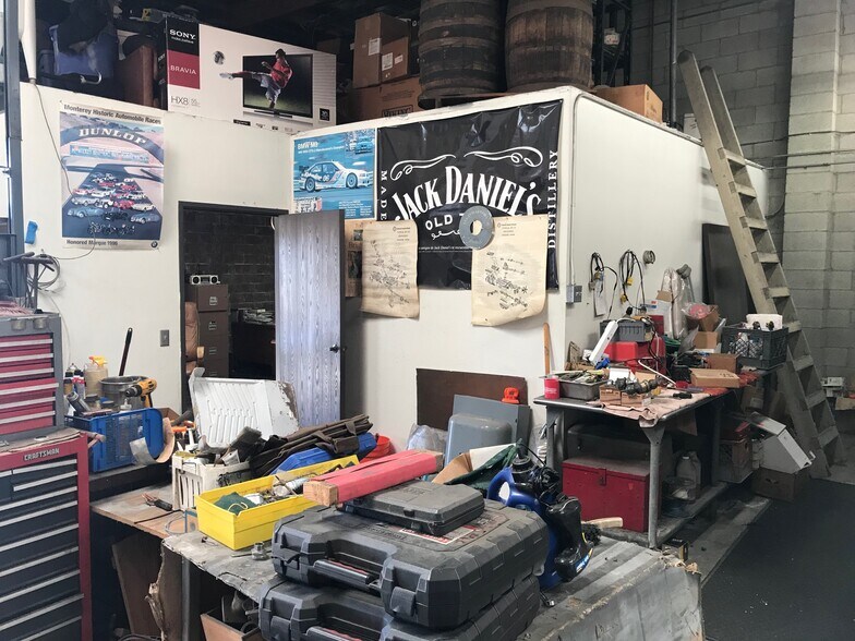 More Photos Of 1705-1711 E Mauretania St, Wilmington Warehouse For Sale