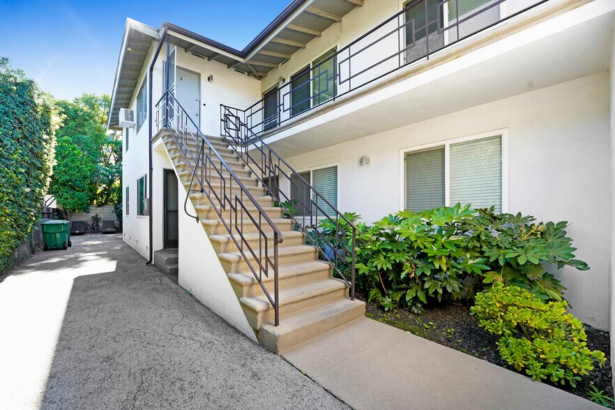Primary Photo Of 14728 Magnolia Blvd, Sherman Oaks Apartments For Sale
