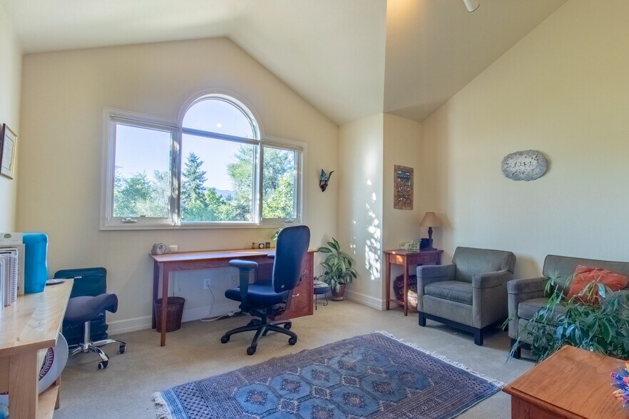 More Photos Of 1503 Yarmouth Ave, Boulder Office For Sale