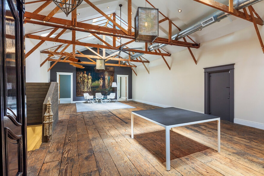 More Photos Of 72 Tehama St, San Francisco Loft Creative Space For Sale