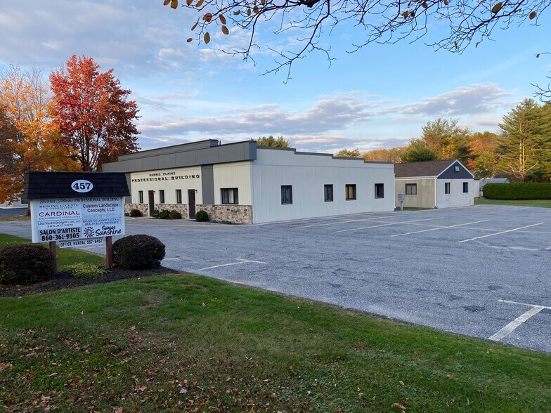 More Photos Of 457 Bantam Rd, Litchfield Freestanding For Lease