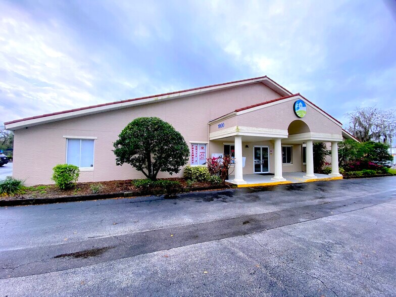 More Photos Of 1000 Executive Dr, Oviedo Medical For Lease
