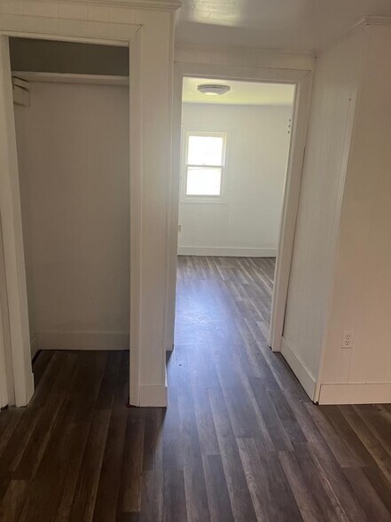 More Photos Of 5347 Lake Ave, Orchard Park Specialty For Sale